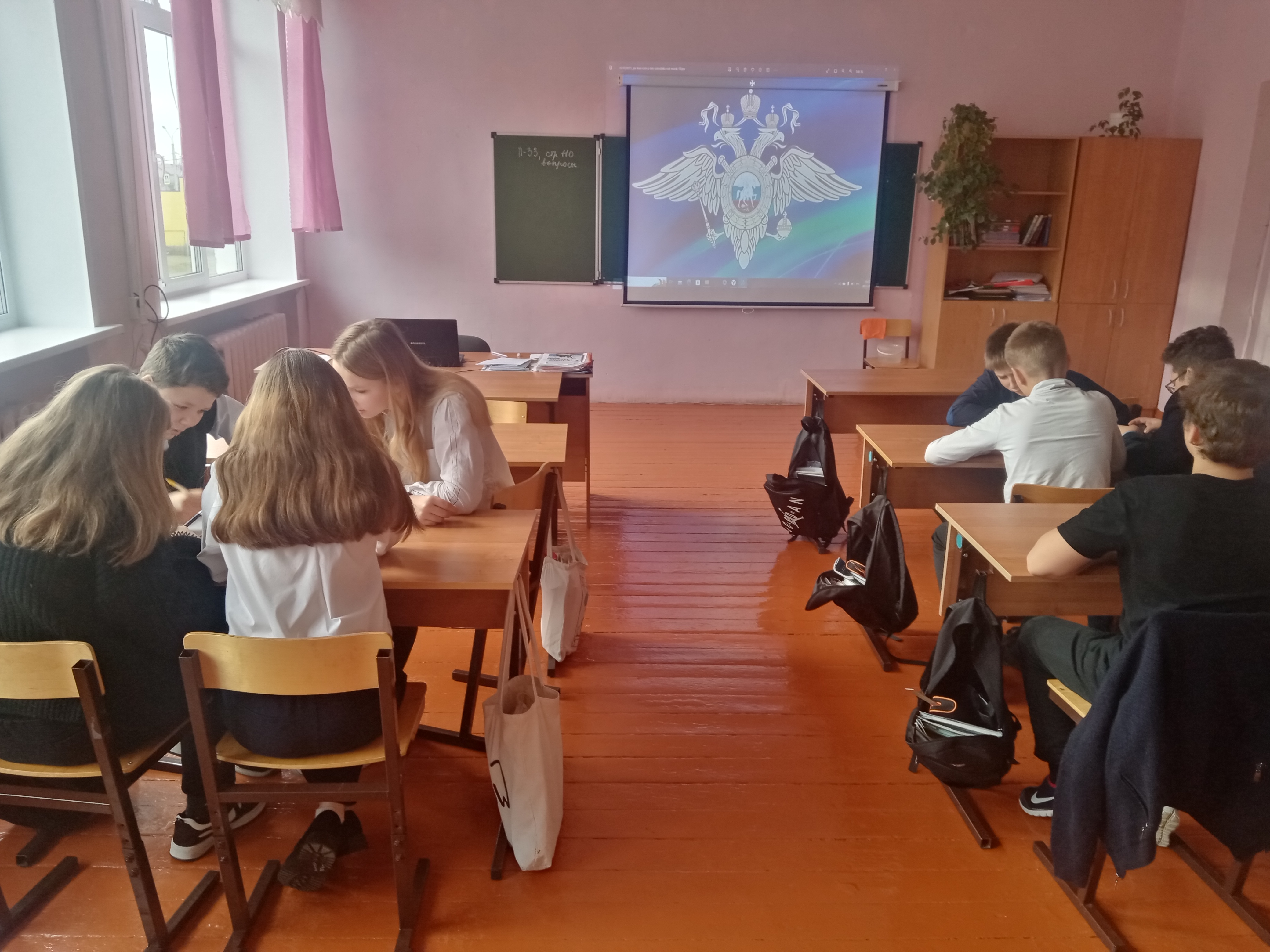 Профилактическая беседа «Об ответственности за участие несовершеннолетних в несанкционированных митингах»..